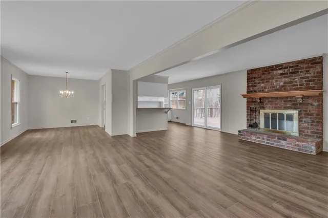 $340,000 | 422 Southwest Sunset Drive, Lee's Summit, MO 64081