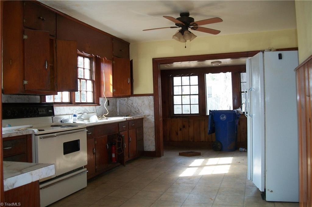 309 Winston Road Jonesville, NC 28642 - Photo 7 of 19 Gallery Image 7