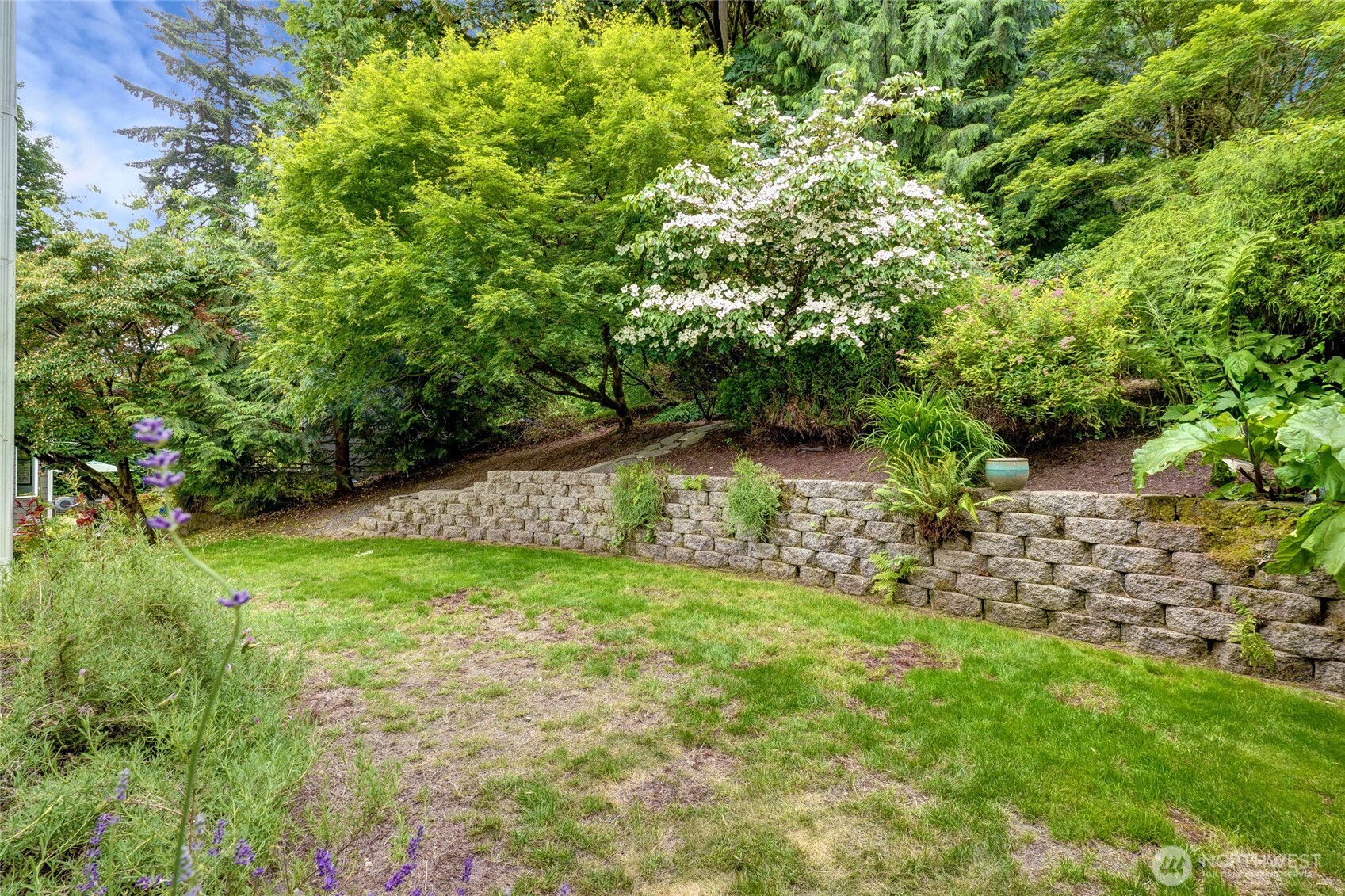 10625 Northeast 173rd Place Bothell, WA 98011 - Photo 30 of 35