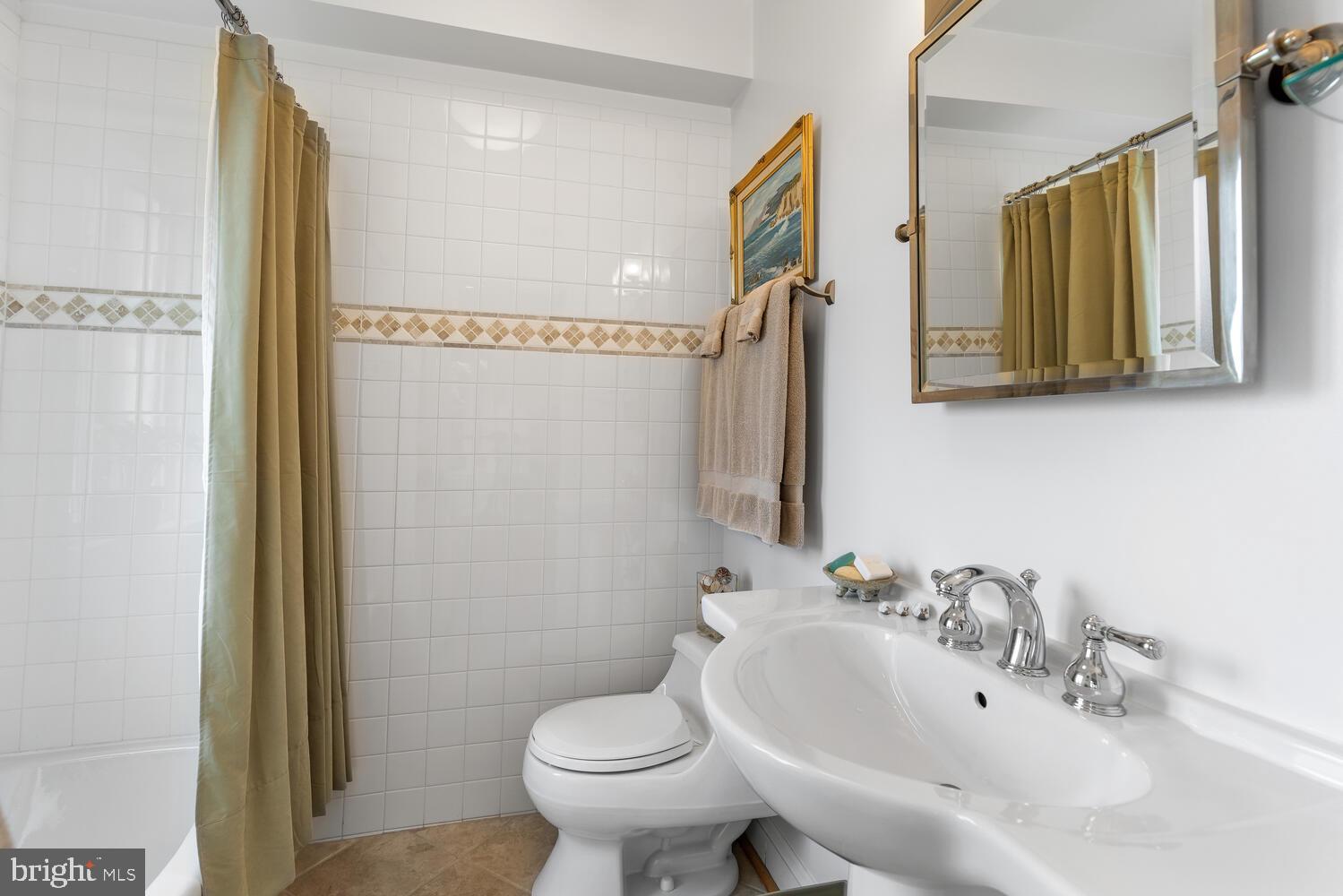 1328 Park Road Northwest, Unit D Washington, DC 20010 - Photo 40 of 53 Primary 2 ensuite bath