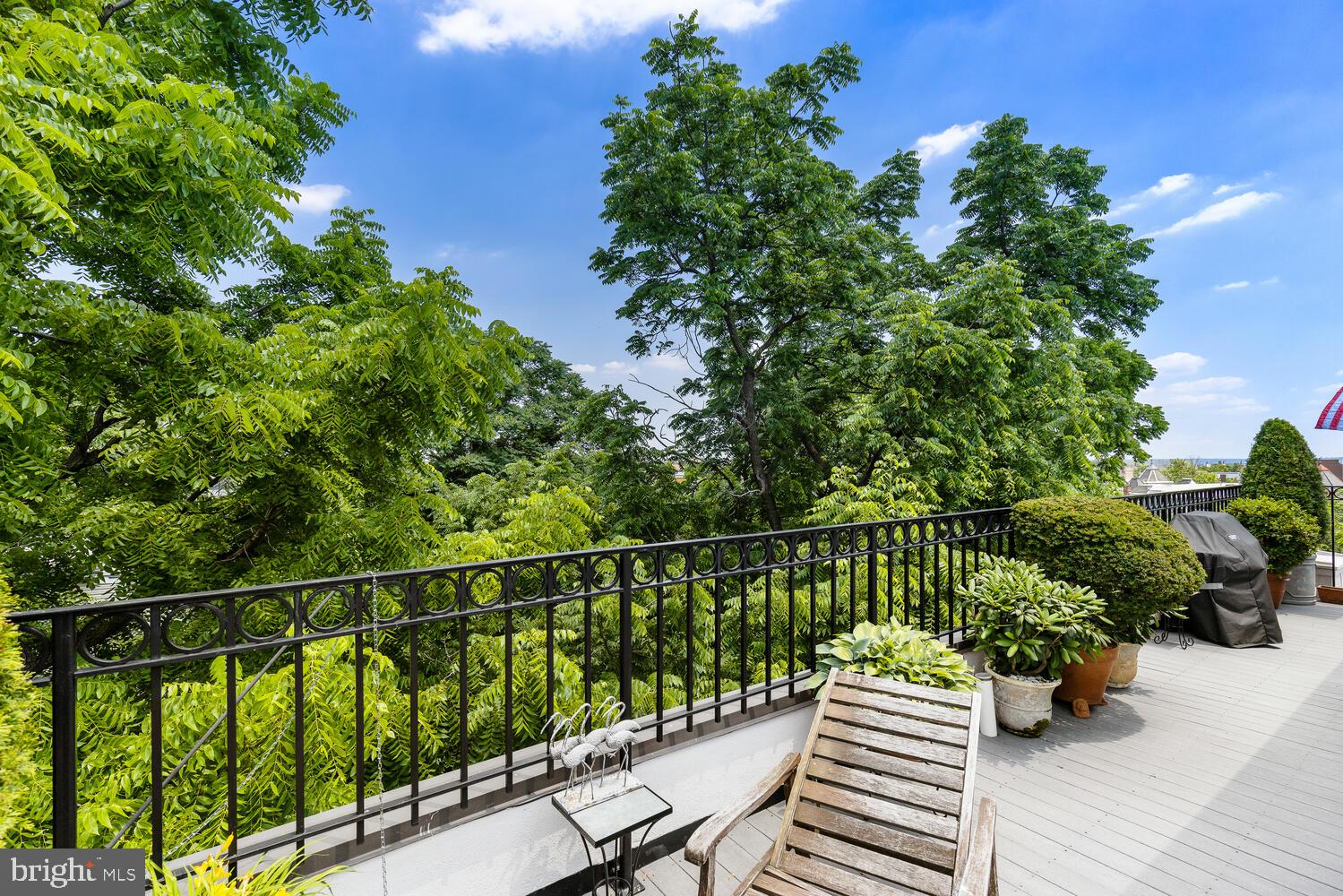 1328 Park Road Northwest, Unit D Washington, DC 20010 - Photo 44 of 53 Spacious private rooftop with panoramic city views