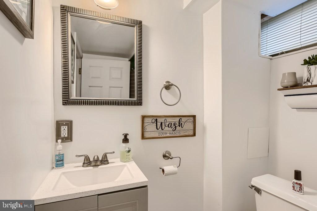 1806 Hillenwood Road Baltimore, MD 21239 - Photo 22 of 27 Basement Bathroom