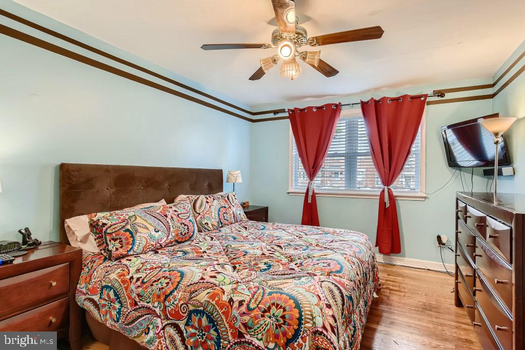 1806 Hillenwood Road Baltimore, MD 21239 - Photo 9 of 27 Bedroom 1