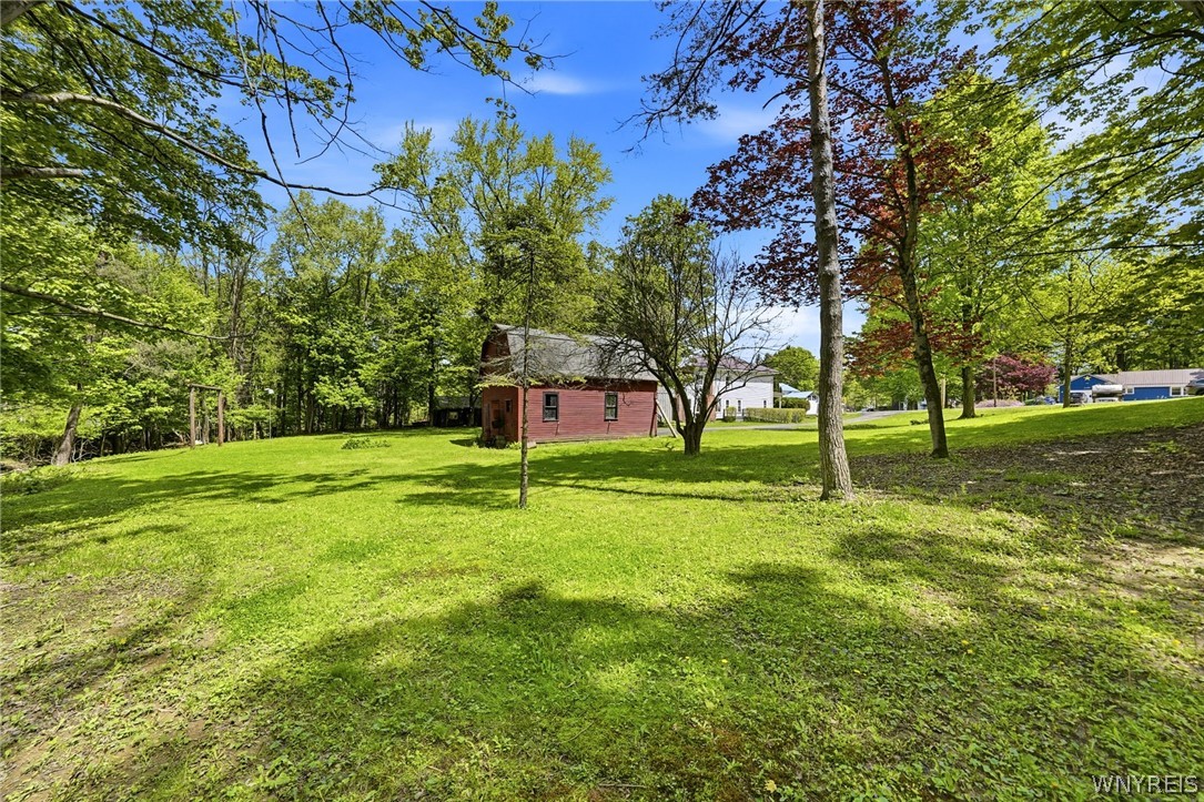 11431 Hanover Road Hanover, NY 14062 - Photo 7 of 38