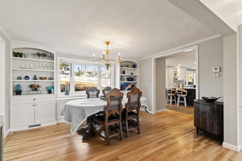 67 Walnut Road Swampscott, MA 01907 - Photo 11 of 32 Gallery Image 11
