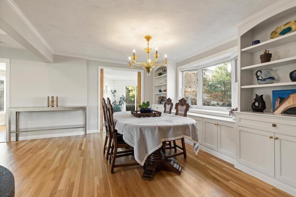 67 Walnut Road Swampscott, MA 01907 - Photo 10 of 32 Gallery Image 10