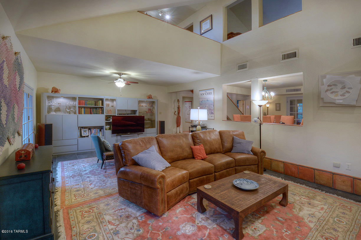 5211 North Valley View Road Tucson, AZ 85718 - Photo 6 of 32 Gallery Image 6