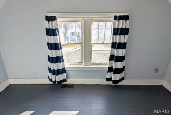 $195,000 | 1247 Emerson Avenue, Edwardsville, IL 62025