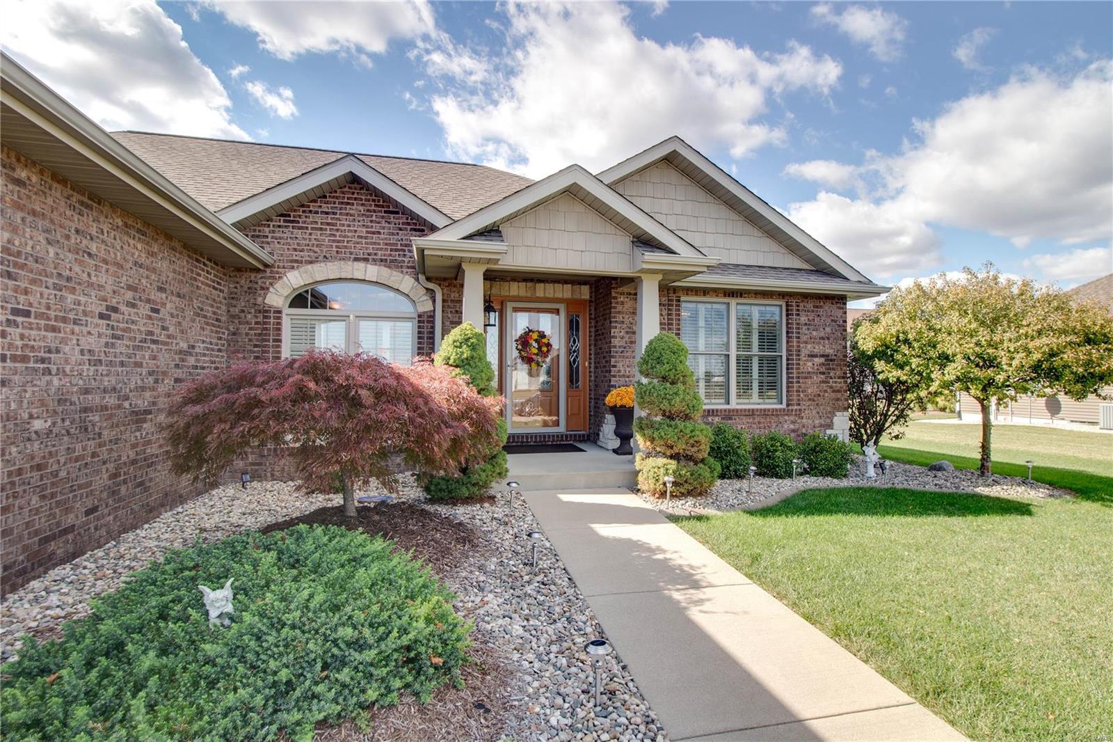 413 Cook Avenue Hamel, IL 62046 - Photo 4 of 45 Gallery Image 4