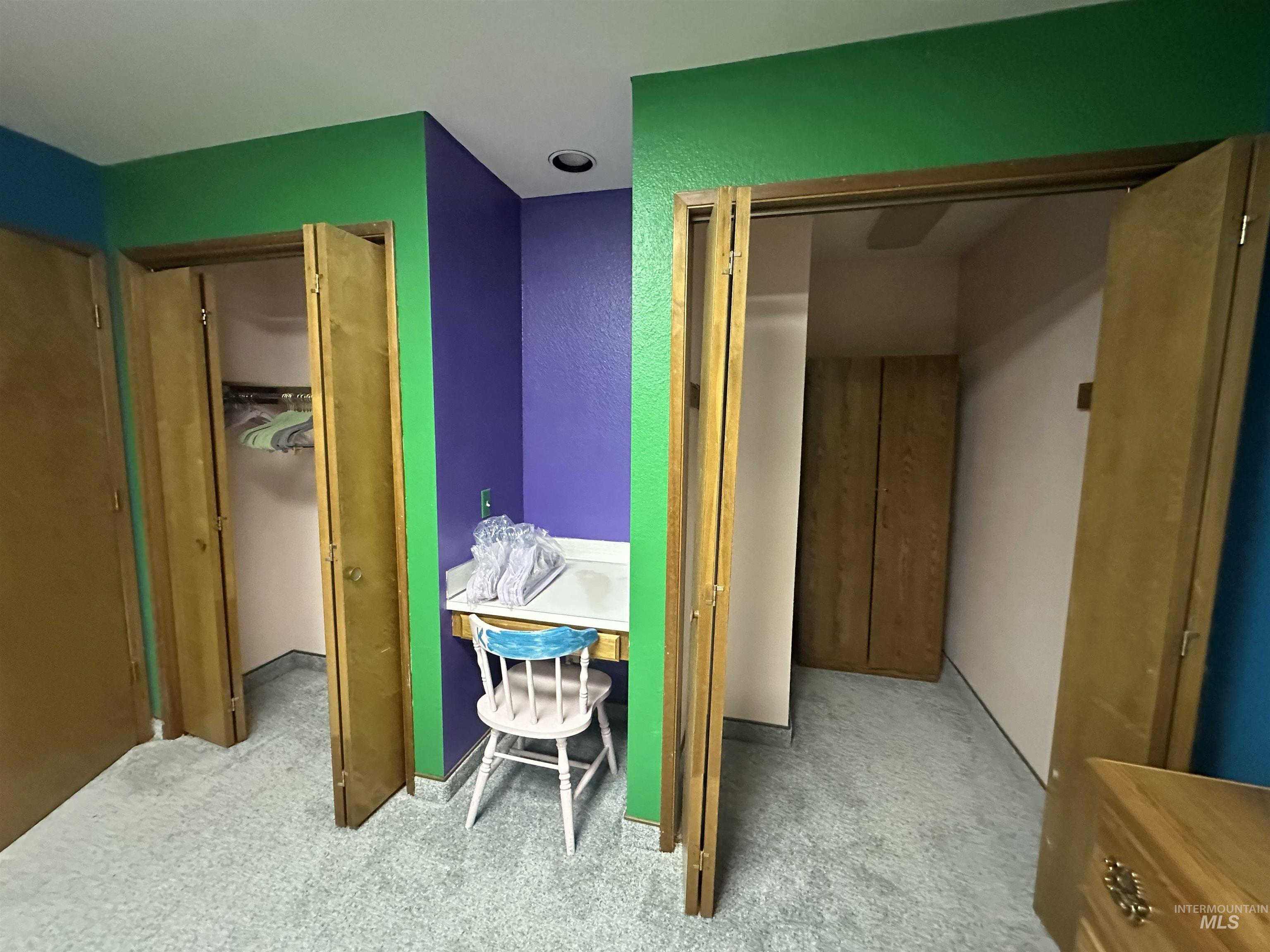 811 Florence Avenue Craigmont, ID 83523 - Photo 31 of 48 Carpeted bedroom featuring a closet