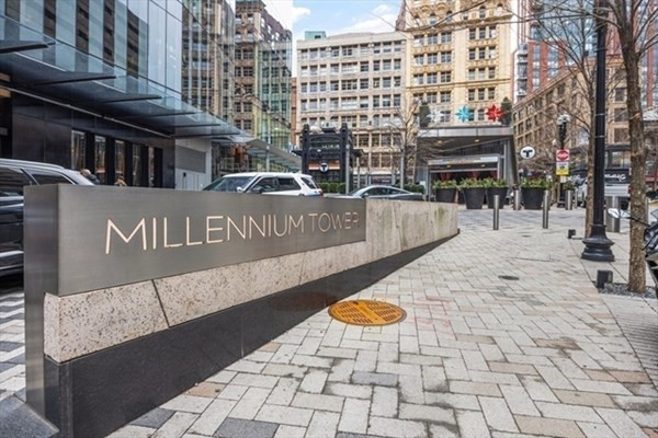 1 Franklin Street, Unit 5204 Boston, MA 02110 - Photo 38 of 40 a view of a building with a street