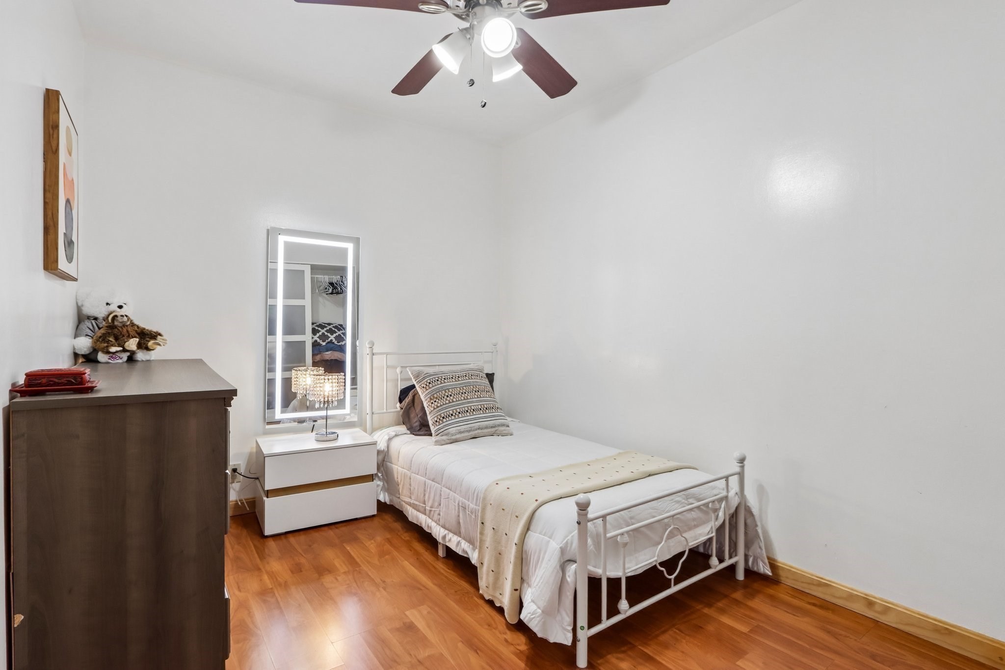 31 Parham Road Tyngsborough, MA 01879 - Photo 18 of 34 Gallery Image 18