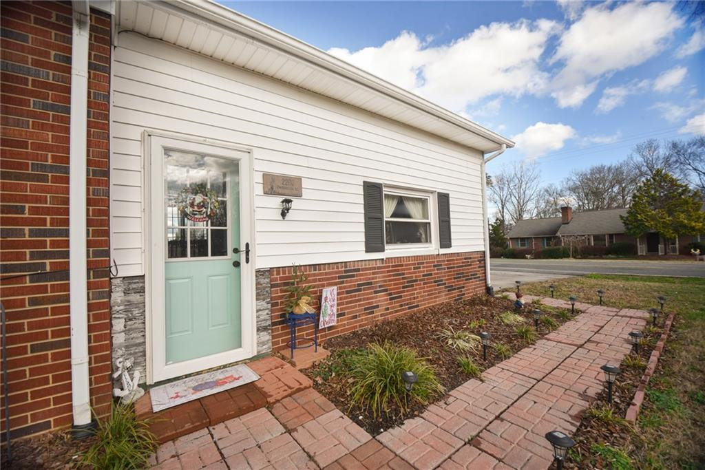 2260 Swepsonville Road Graham, NC 27253 - Photo 3 of 21 Gallery Image 3