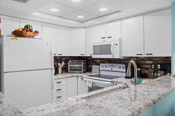 $639,900 | 9905 Seapointe Boulevard, Unit 609, Wildwood, NJ 08260
