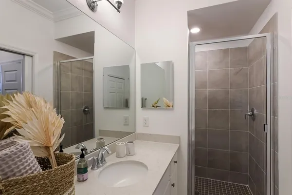 $7,000 | 18114 Gawthrop Drive, Unit 308, Lakewood Ranch, FL 34211