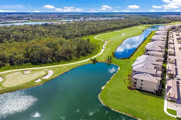 $7,000 | 18114 Gawthrop Drive, Unit 308, Lakewood Ranch, FL 34211