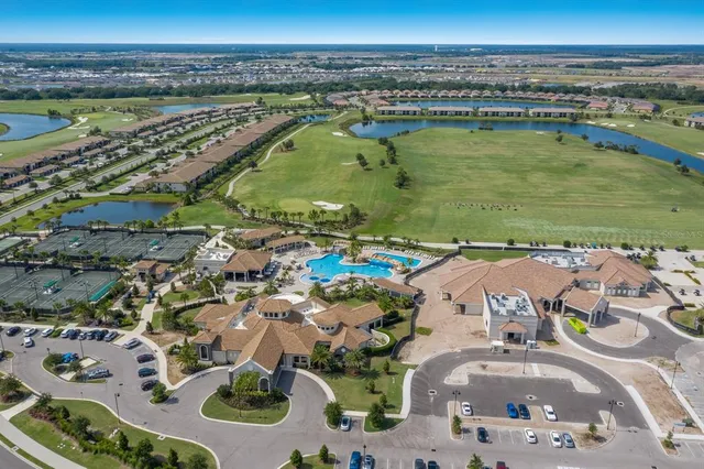 $7,000 | 18114 Gawthrop Drive, Unit 308, Lakewood Ranch, FL 34211