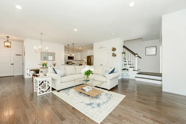 $4,850 | 18 Cleary Circle, Unit 18, Norfolk, MA 02056