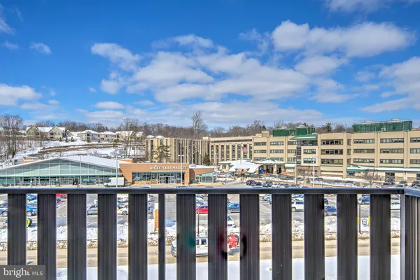$185,900 | 1570 The Fairway, Unit 411E, Jenkintown, PA 19046