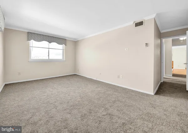$185,900 | 1570 The Fairway, Unit 411E, Jenkintown, PA 19046