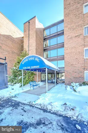 $185,900 | 1570 The Fairway, Unit 411E, Jenkintown, PA 19046