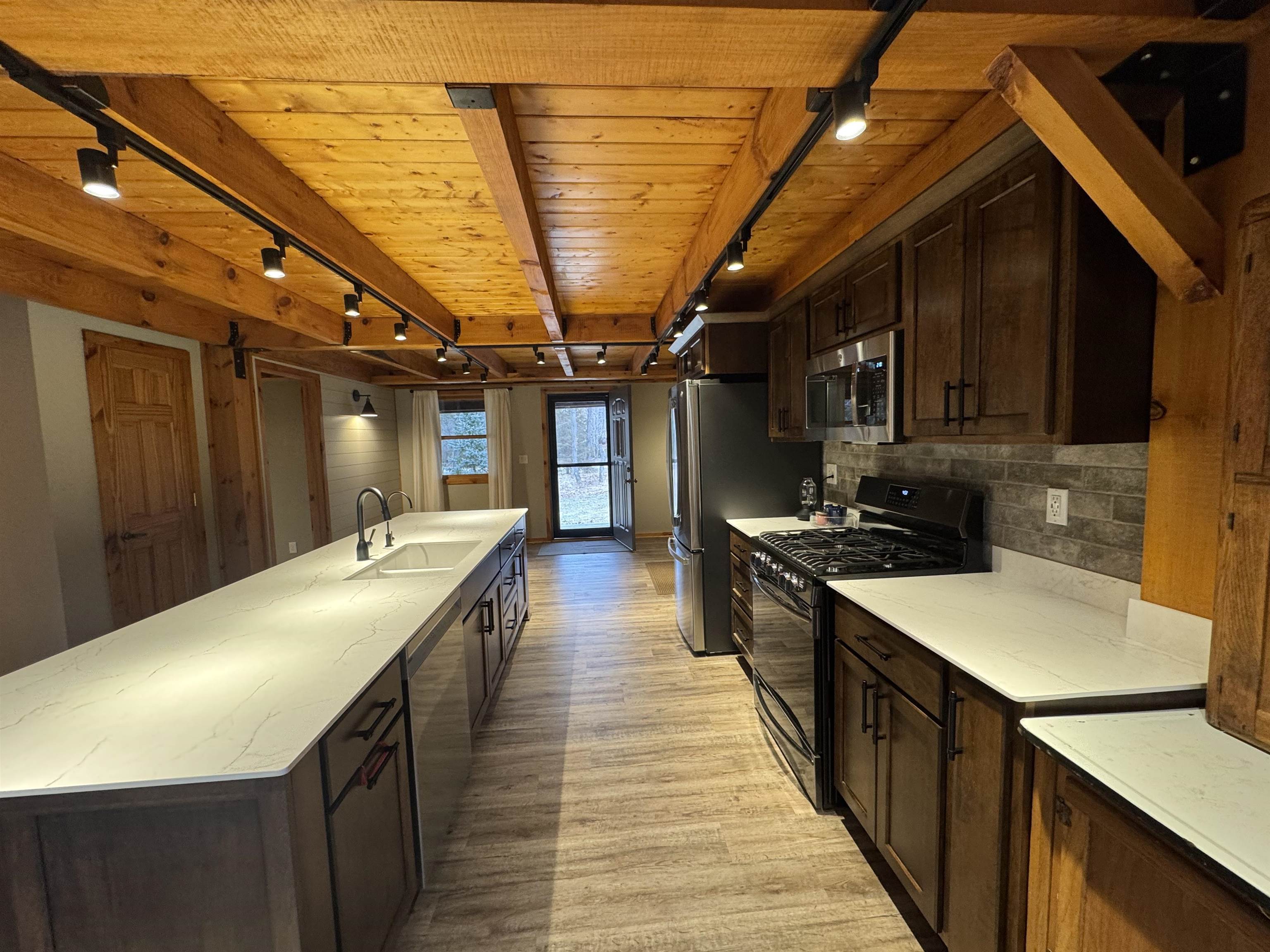 29558 Whispering Pines Road Lone Rock, WI 53556 - Photo 6 of 22