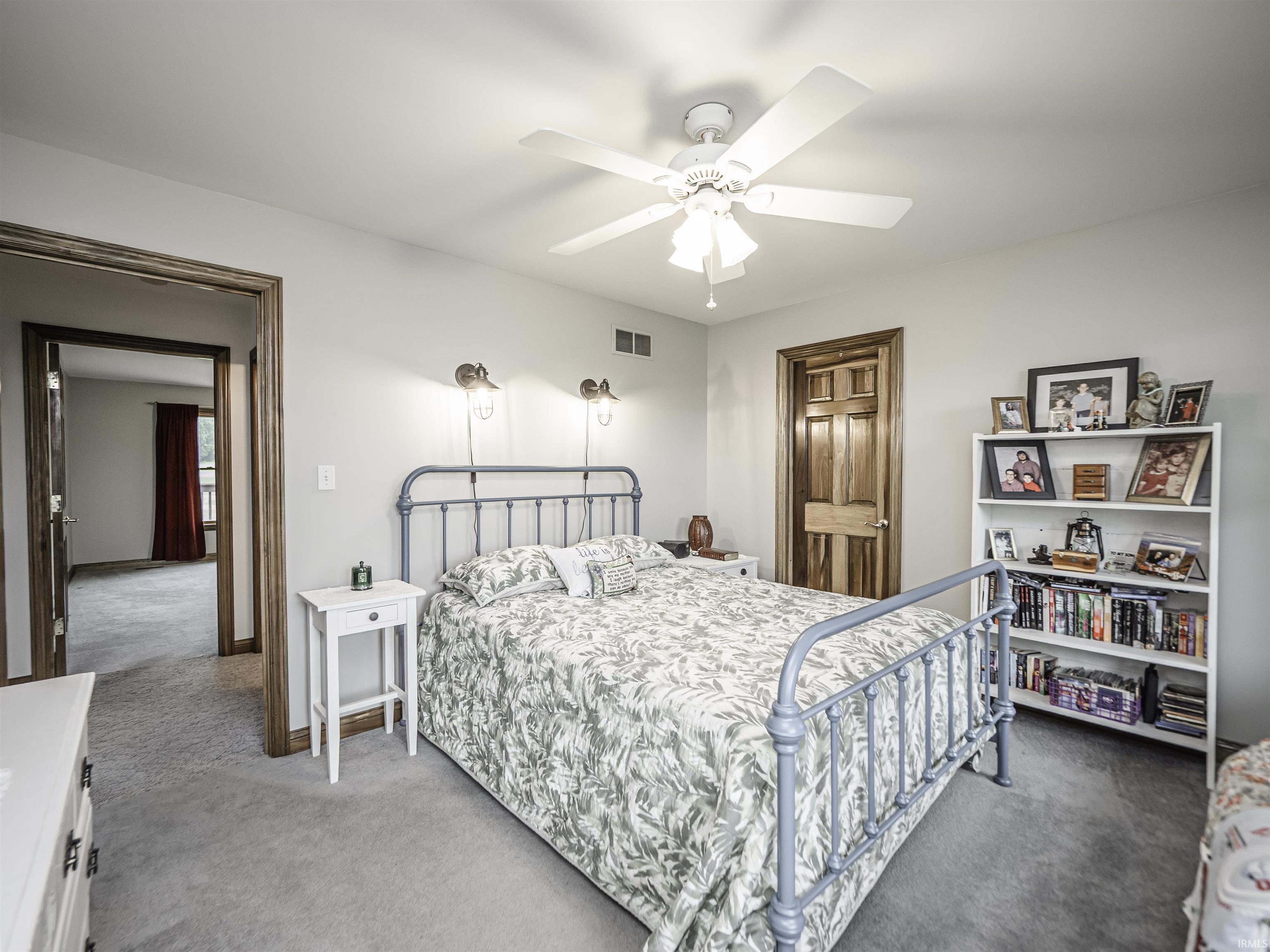 1815 Koring Road Evansville, IN 47720 - Photo 14 of 30 Gallery Image 14