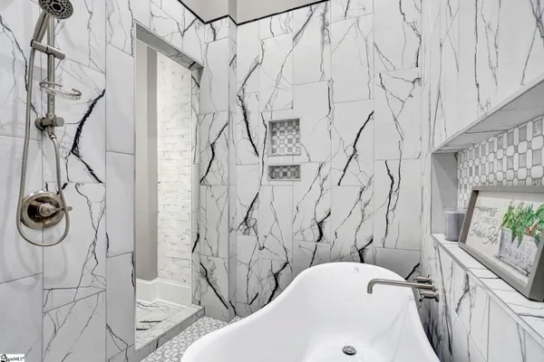 $584,900 | 522 South Harper Street, Laurens, SC 29360