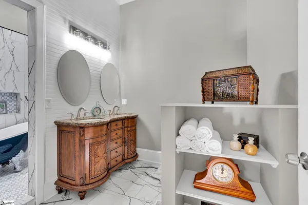 $584,900 | 522 South Harper Street, Laurens, SC 29360