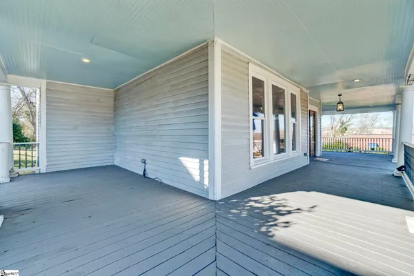 $584,900 | 522 South Harper Street, Laurens, SC 29360