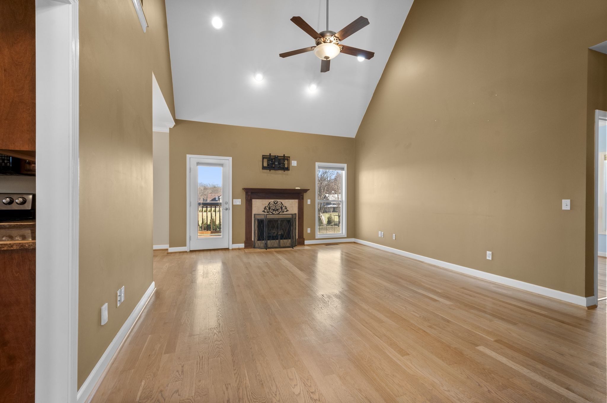 1370 Westfield Road Dickson, TN 37055 - Photo 15 of 42 Gallery Image 15