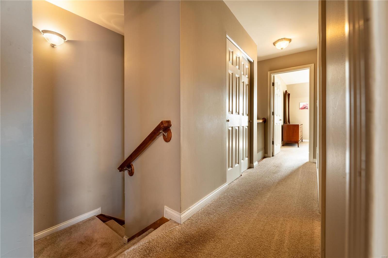 7019 Heege Road, Unit B Marlborough, MO 63123 - Photo 9 of 27 Gallery Image 9