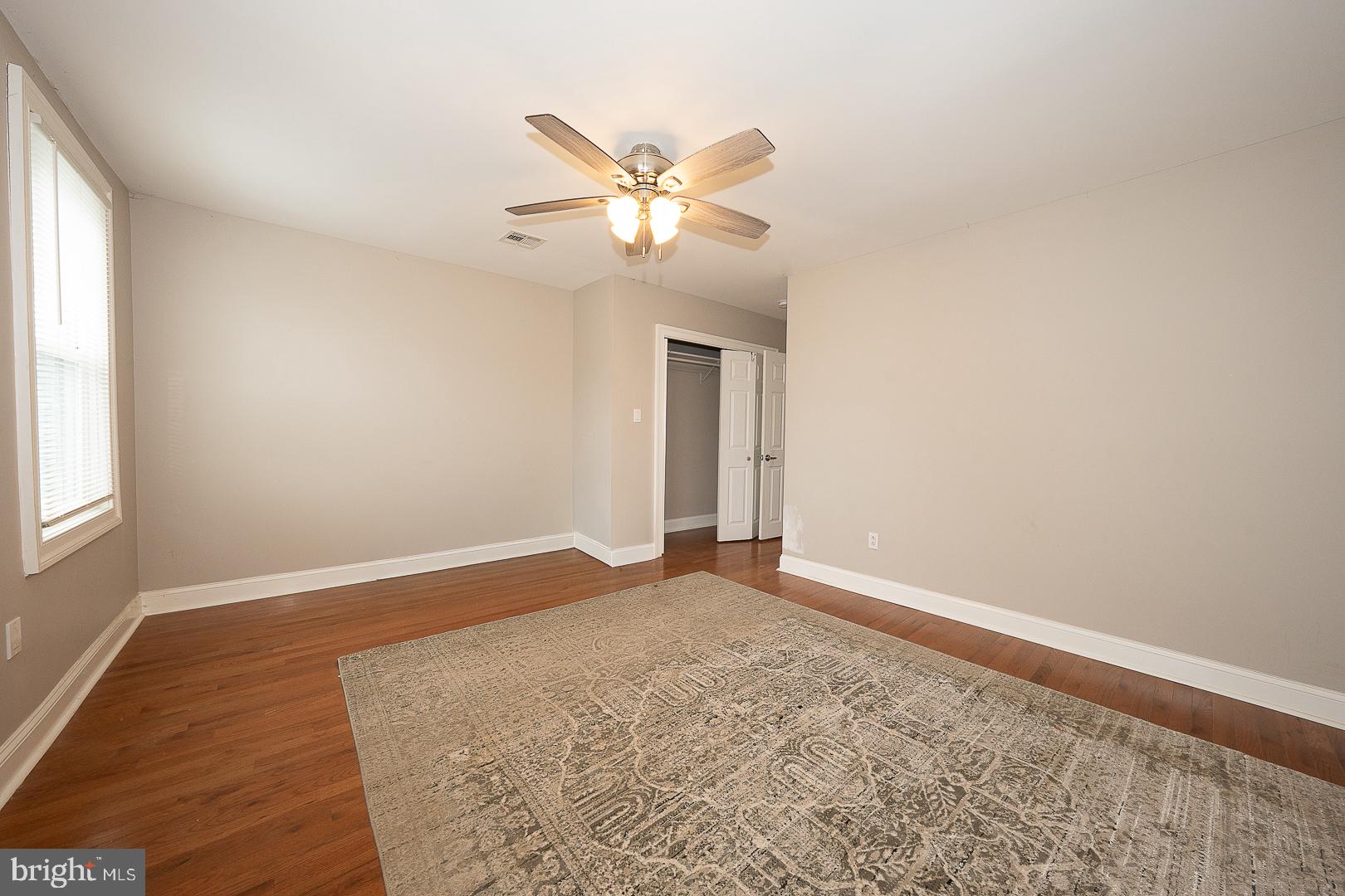 216 Ridley Avenue Sharon Hill, PA 19079 - Photo 14 of 29 Spacious room with natural light.