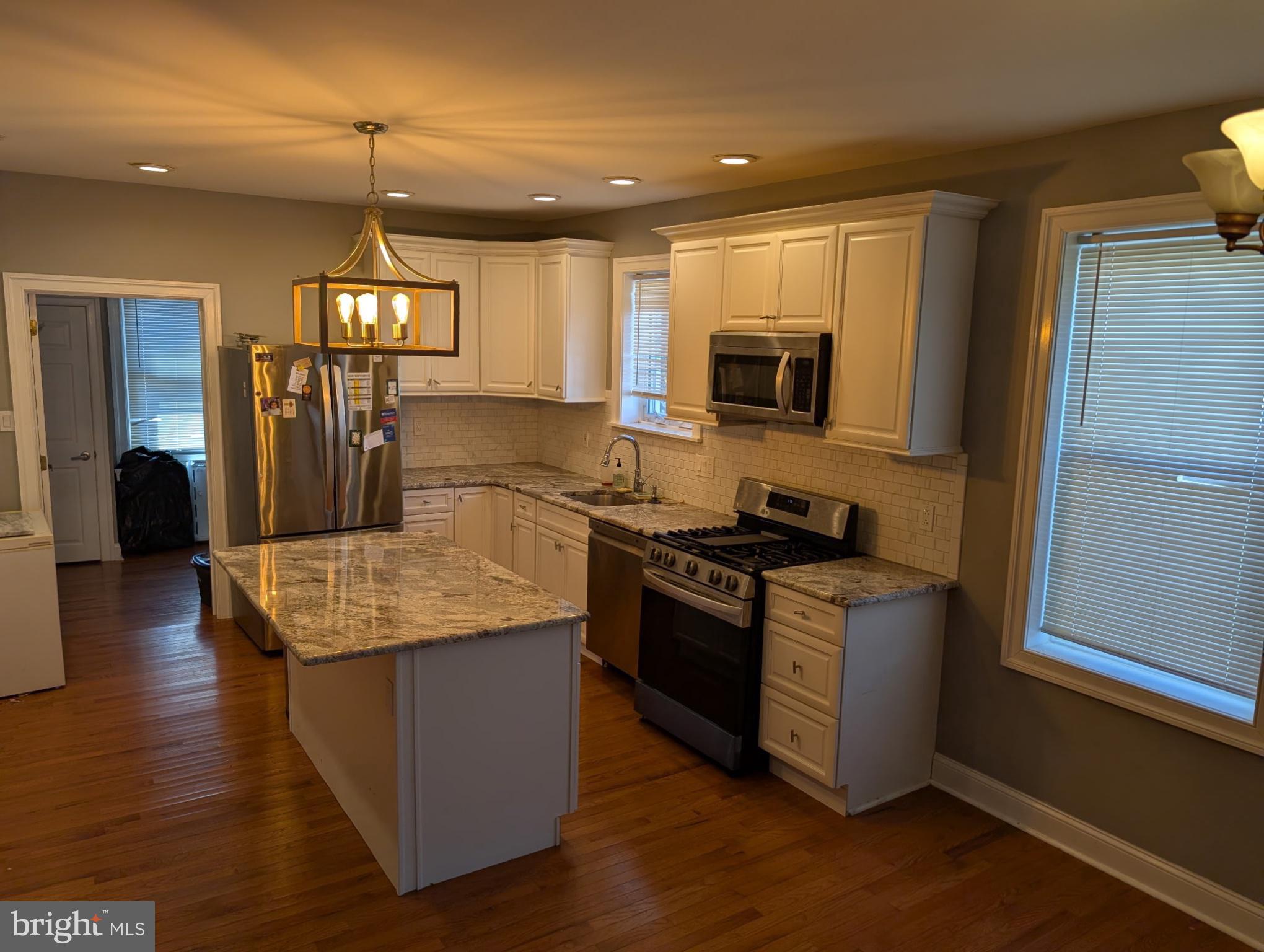 216 Ridley Avenue Sharon Hill, PA 19079 - Photo 6 of 29 Modern kitchen with elegant finishes.