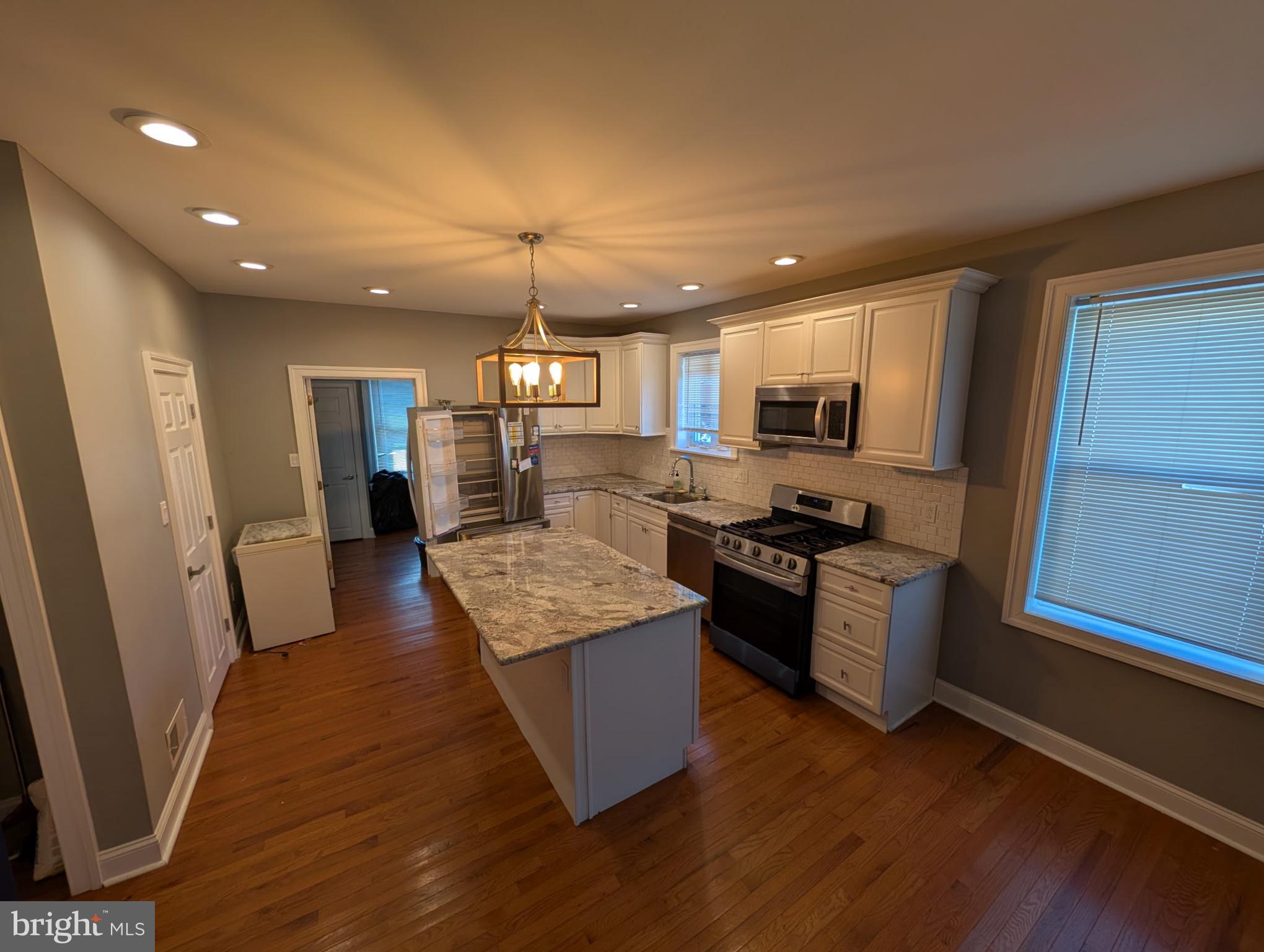 216 Ridley Avenue Sharon Hill, PA 19079 - Photo 7 of 29 Modern kitchen with elegant finishes.