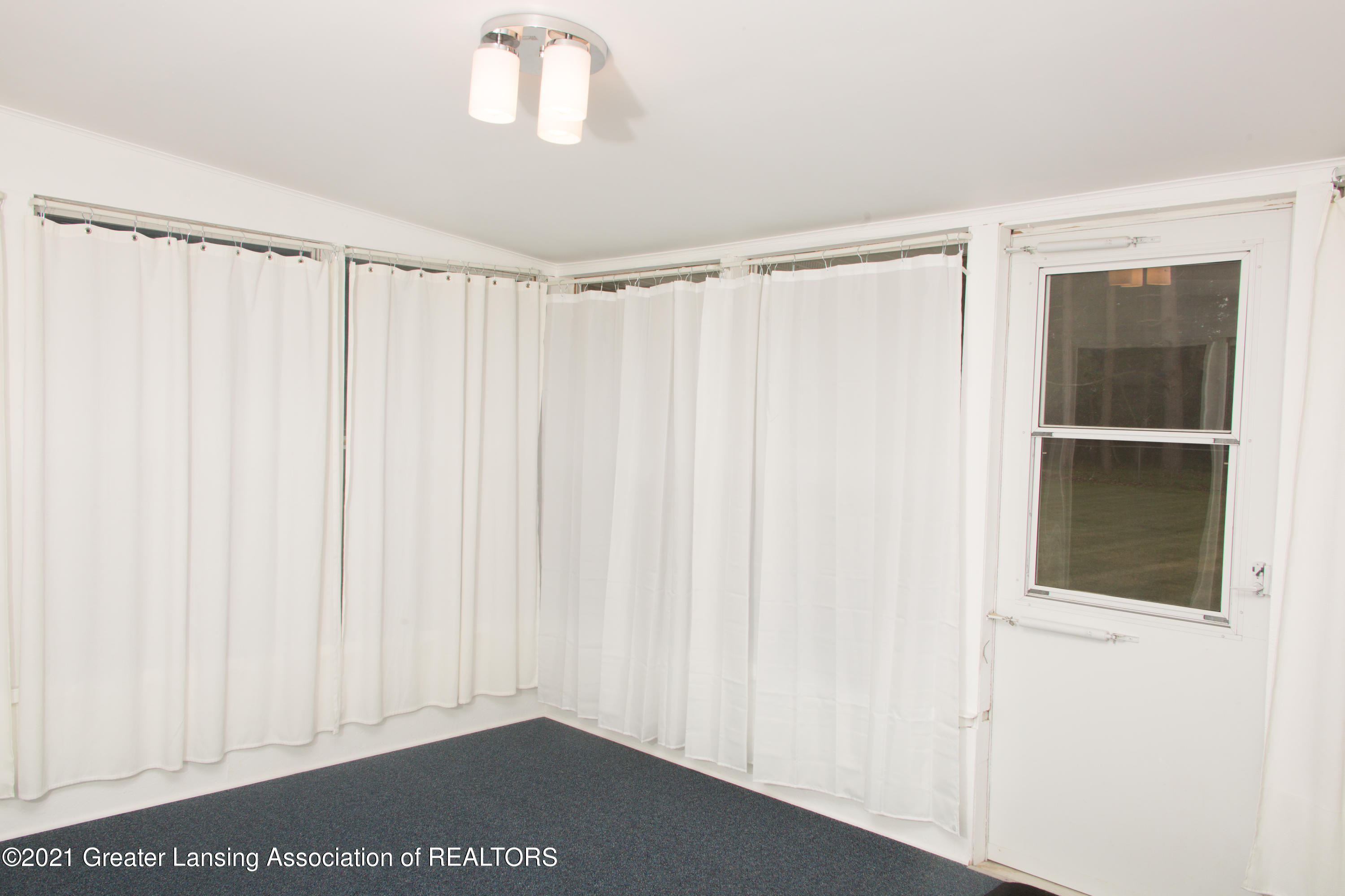 3723 Ridgefield Road Lansing, MI 48906 - Photo 52 of 68 IMG_3604
