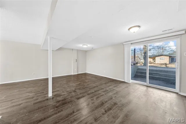 $200,000 | 2265 Briarcrest Drive, Florissant, MO 63033