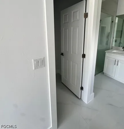 $2,000 | 821 Bell Boulevard, Lehigh Acres, FL 33974