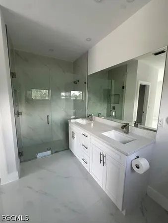 $2,000 | 821 Bell Boulevard, Lehigh Acres, FL 33974