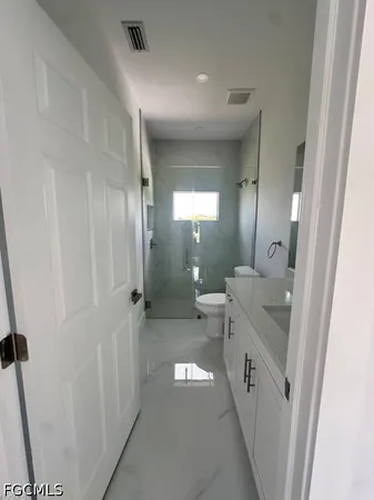 $2,000 | 821 Bell Boulevard, Lehigh Acres, FL 33974