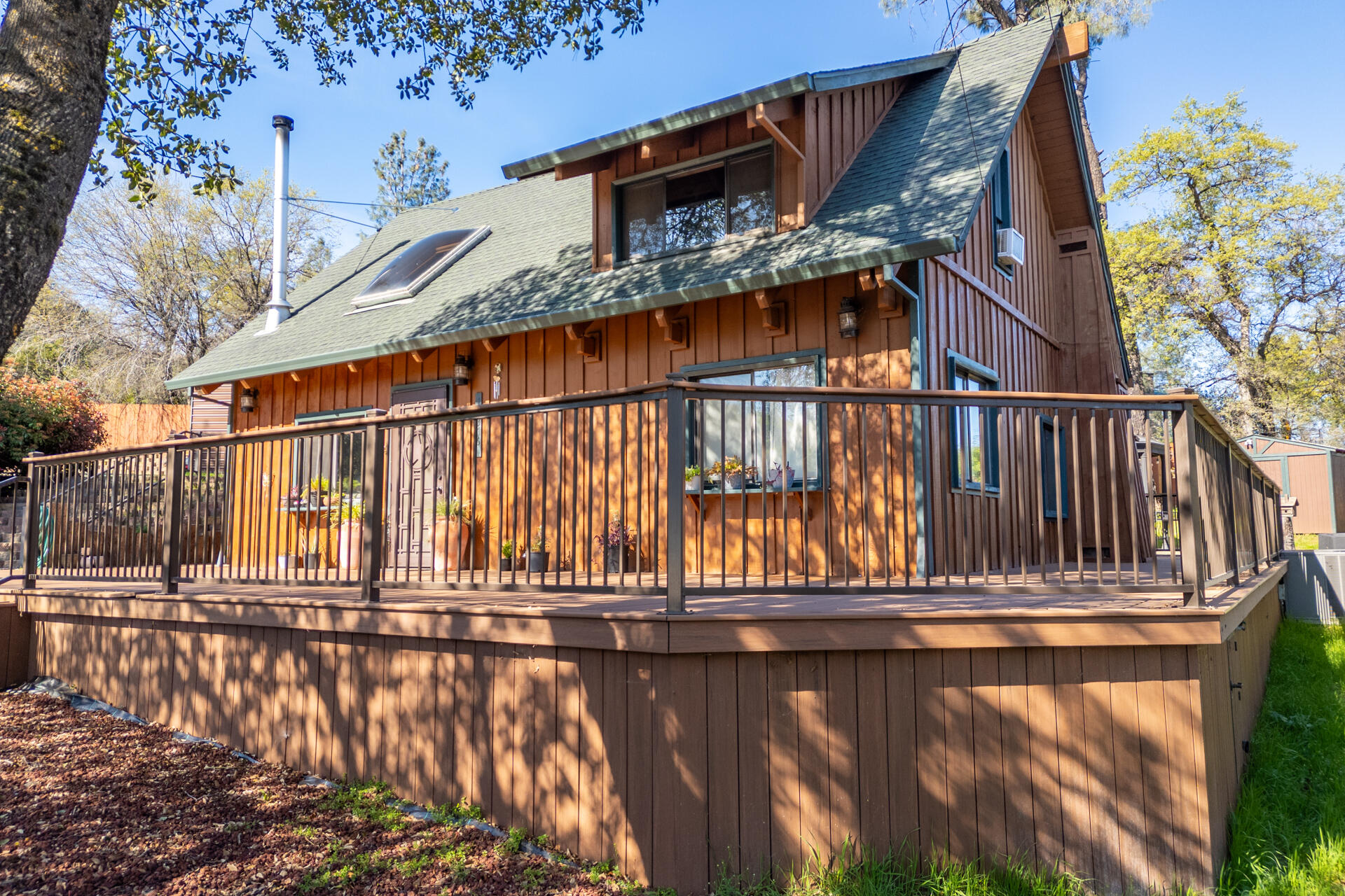 18376 Utility Avenue Anderson, CA 96007 - Photo 44 of 44 a view of balcony with a lake