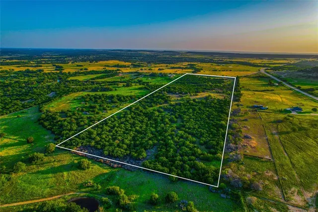 $490,000 | 101 Crumley Lane, Gatesville, TX 76528