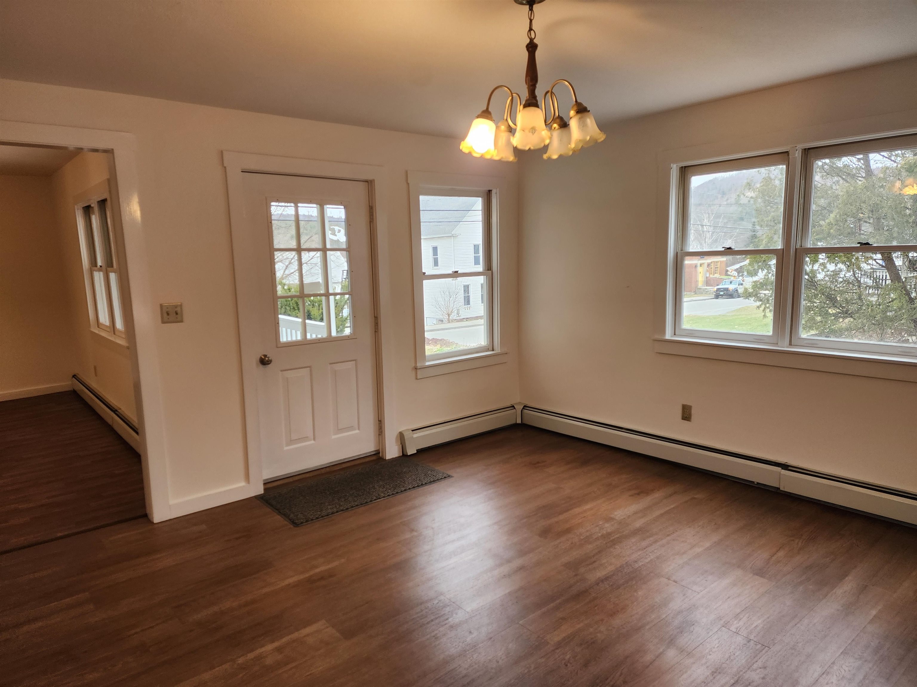 73 Pleasant Street, Unit 1 Littleton, NH 03561 - Photo 4 of 24