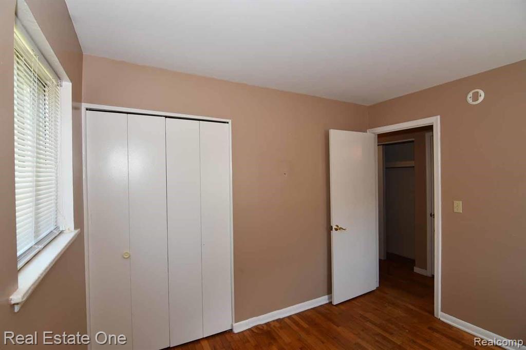 5705 Branch Road Flint, MI 48506 - Photo 15 of 25