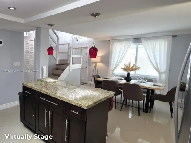 $2,600 | 3282 North Pine Island Road, Unit 301, Sunrise, FL 33351