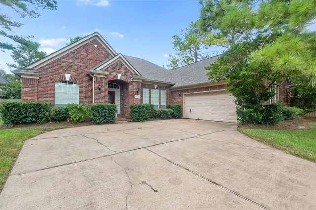 $2,100 | 18407 Timber Strand Drive, Houston, TX 77084