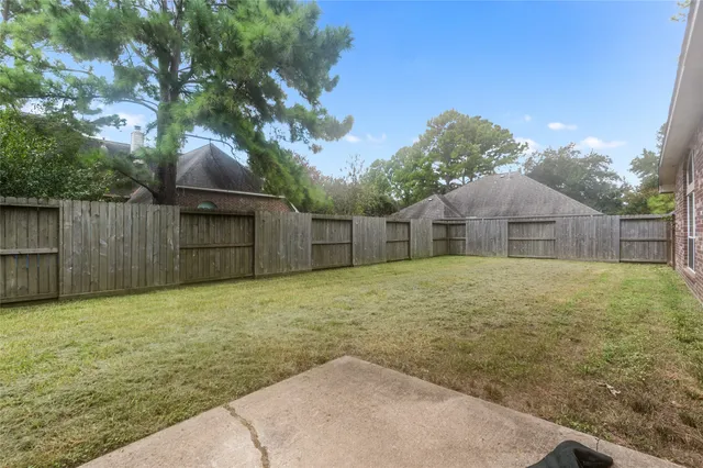 $2,100 | 18407 Timber Strand Drive, Houston, TX 77084