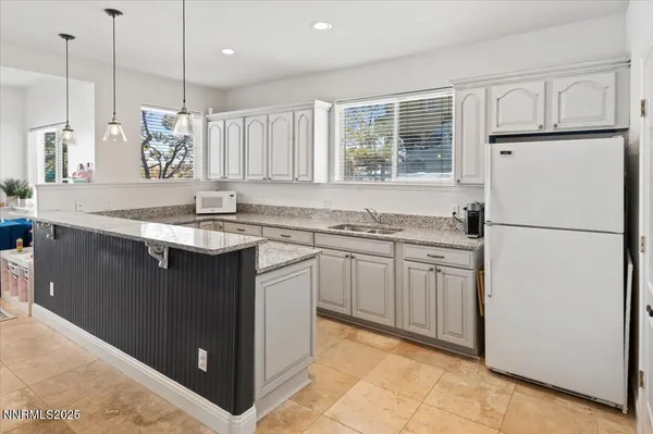 $1,950,000 | 10141 Indian Ridge Drive, Reno, NV 89511