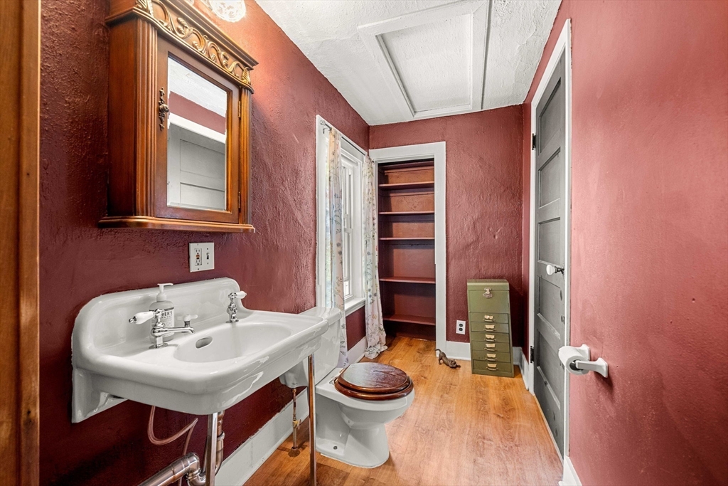 38 R Bass Avenue Gloucester, MA 01930 - Photo 22 of 42