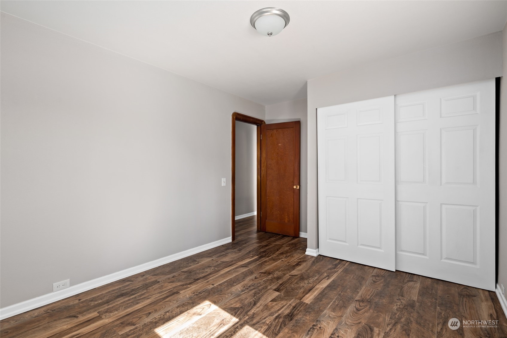1932 Zylstra Road Oak Harbor, WA 98277 - Photo 22 of 40 a view of an empty room